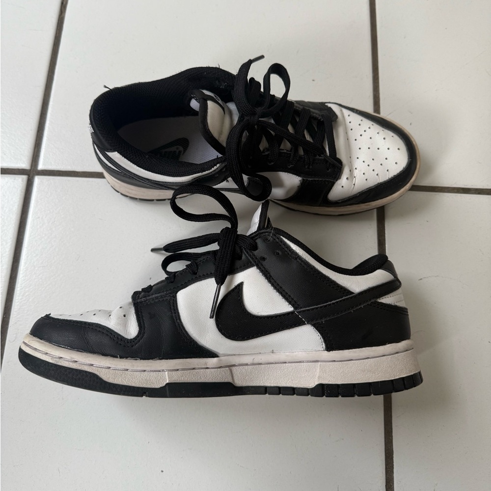 Woman's Nike Pandas